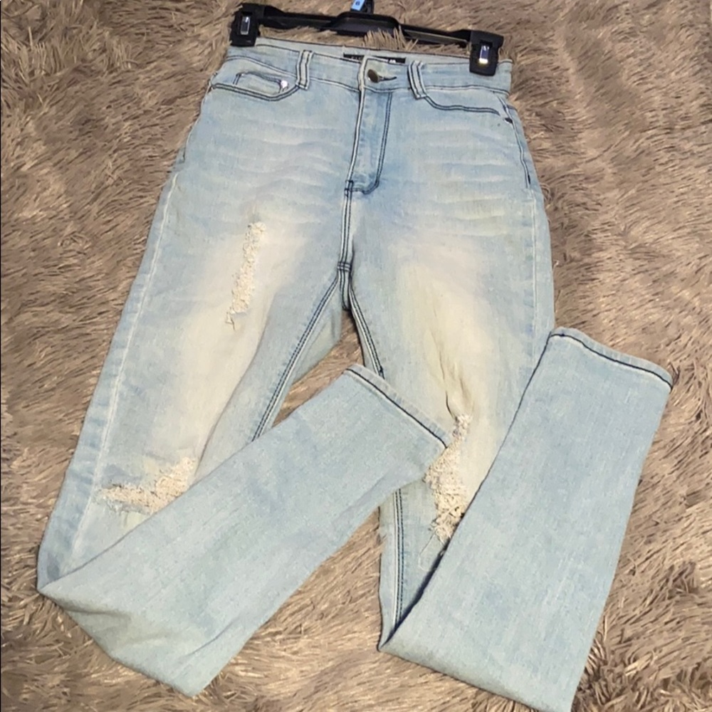 Fashion Nova Light Wash Jeans